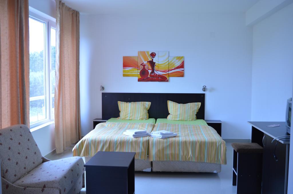 Hotel Paradise Lozenets Quarto foto