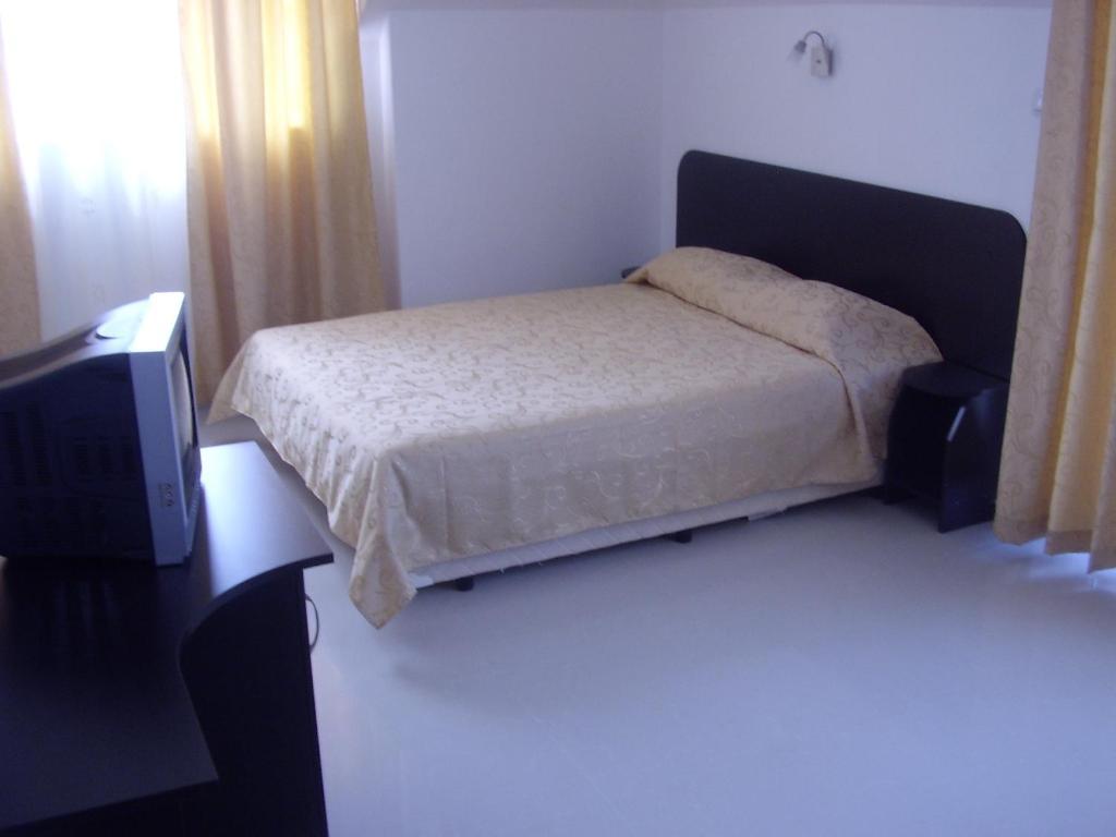 Hotel Paradise Lozenets Quarto foto
